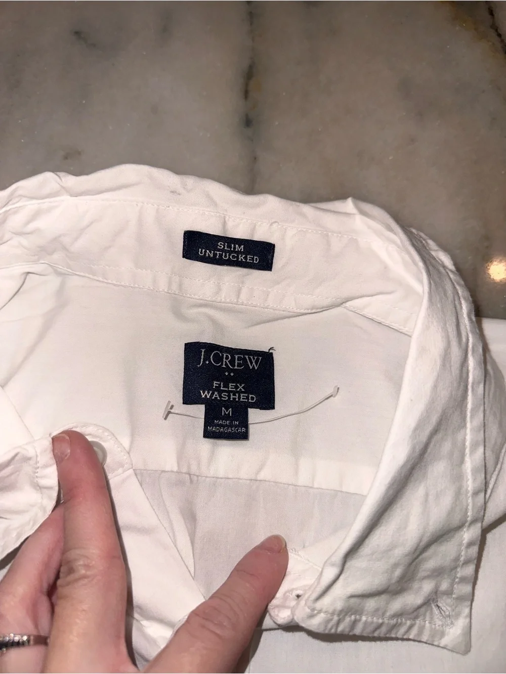 J. Crew Slim Untucked Size Medium White Long-Sleeve Button-Down Dress Shirt